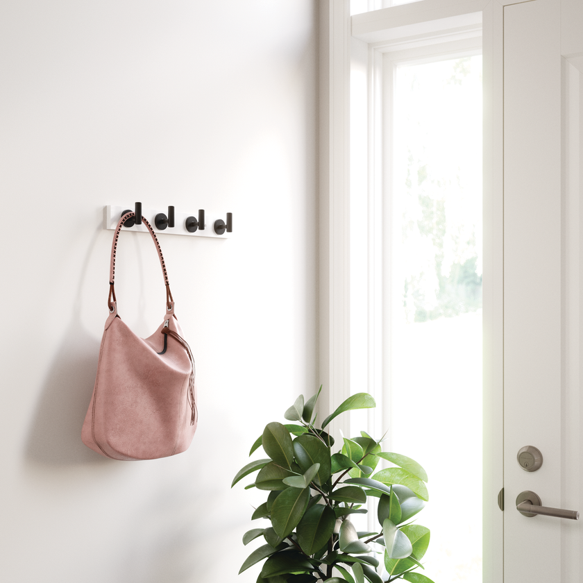 Pure White & Matte Black / 16