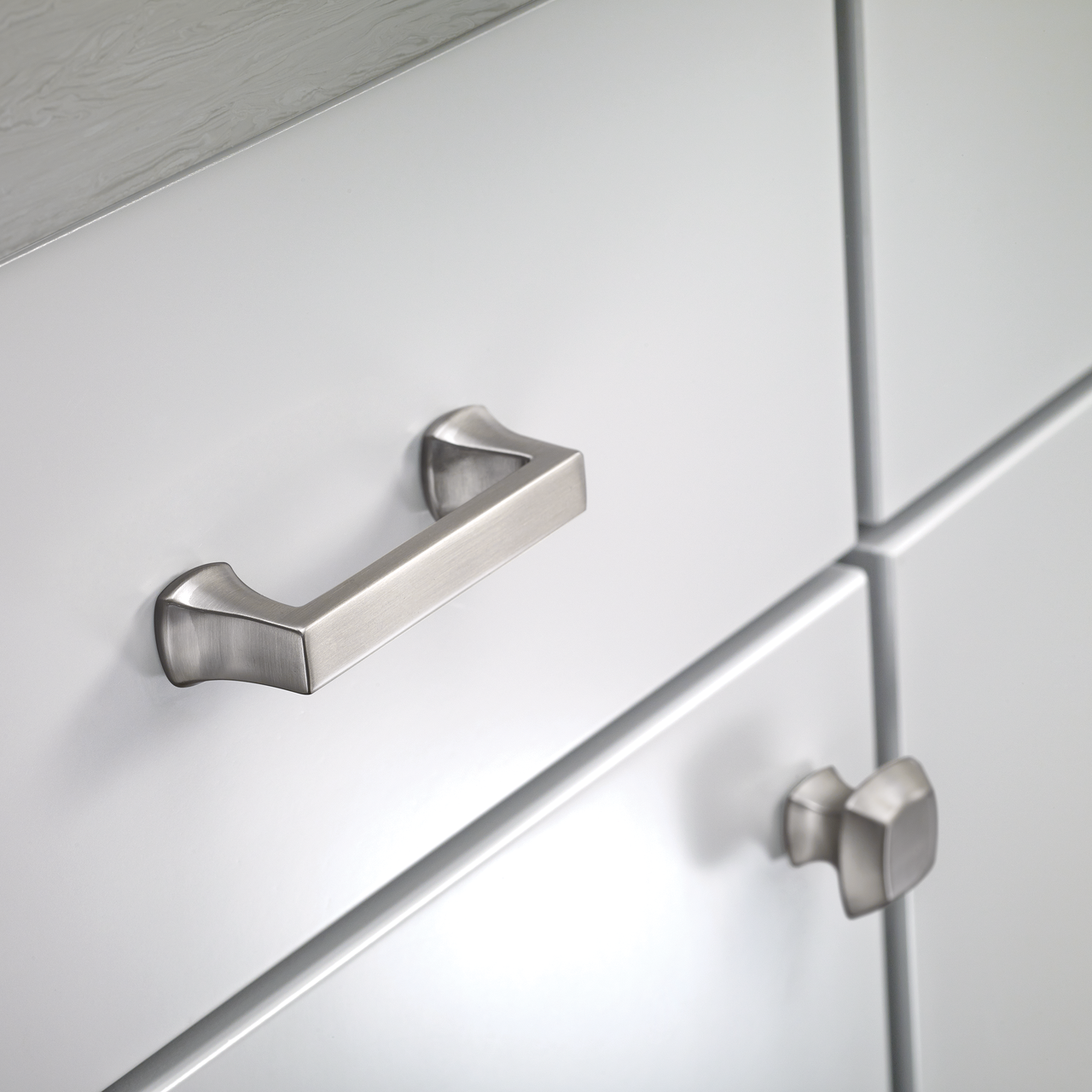 Satin Nickel / 1-1/4