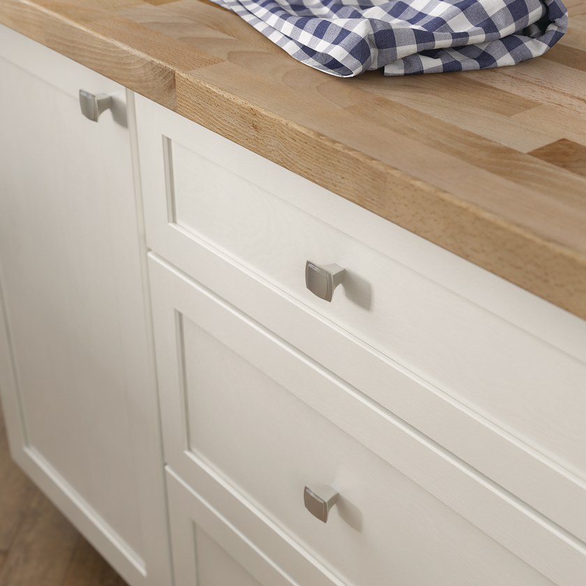 Satin Nickel / 1-1/4