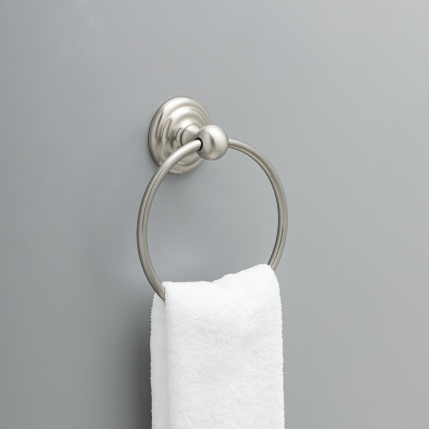 Brushed Nickel / 1