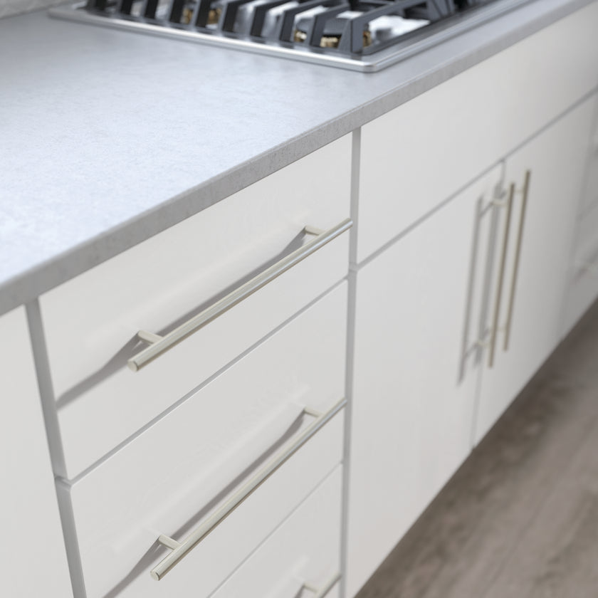 Stainless Steel / 10-1/16