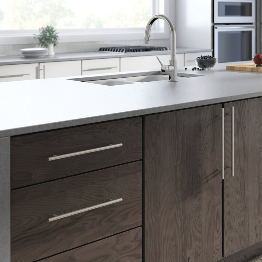 Stainless Steel / 10-1/16