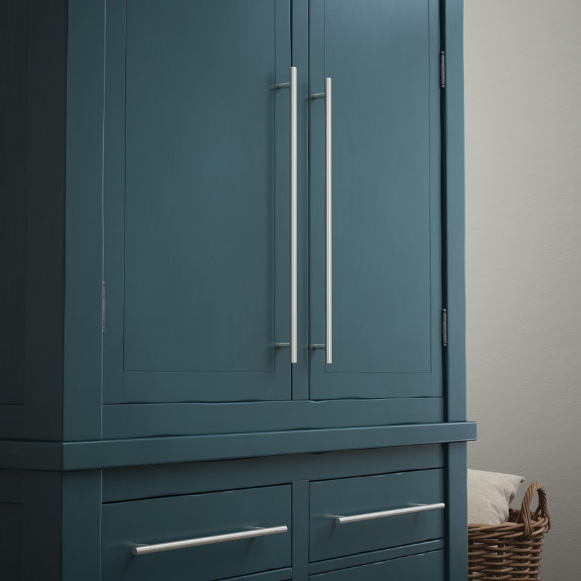 Stainless Steel / 17-5/8